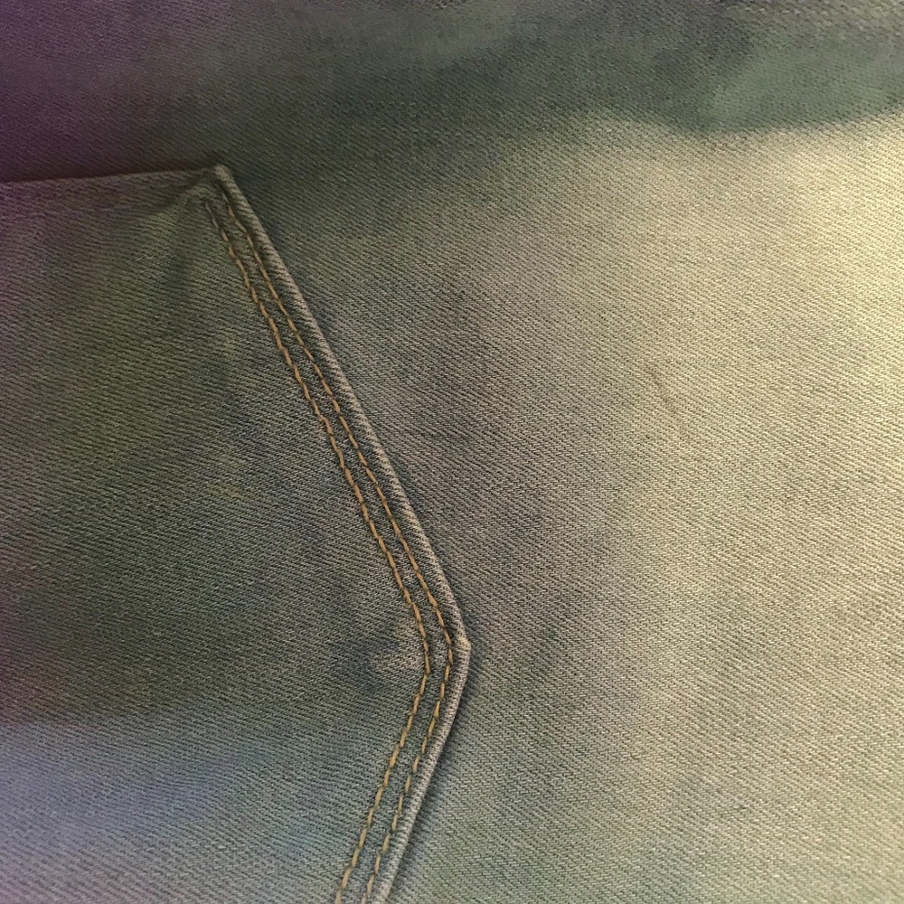 NYDJ ‘ Barbara’ bootcut tummy tuck jeans - Picture 10 of 15